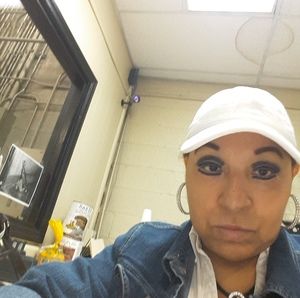 Meet your Posher, Hernandez